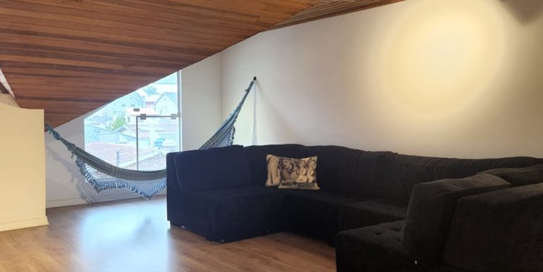 7027fb52-ff61-4474-9e15-81784efb4e8e