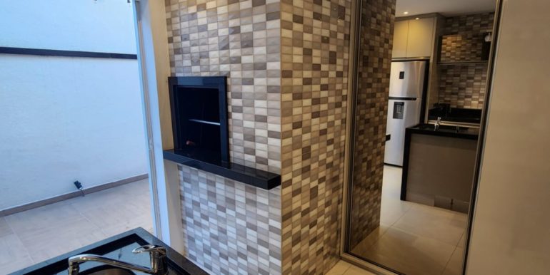 f794209c-bc9f-4e02-8cde-818f60fb0a62